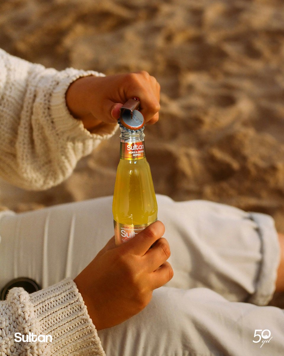 sultanicecek's tweet image. Özlenen yaz günleri her geçen gün daha da yaklaşıyorken, yazın en özel anı olan deniz, kum, güneş üçlüsünün tadını Sultan Mango&amp;amp;Ananas aromalı maden suyuyla çıkarmaya çok az kaldı!

#sultan #sultaniçecek #madensuyu #mango #ananas