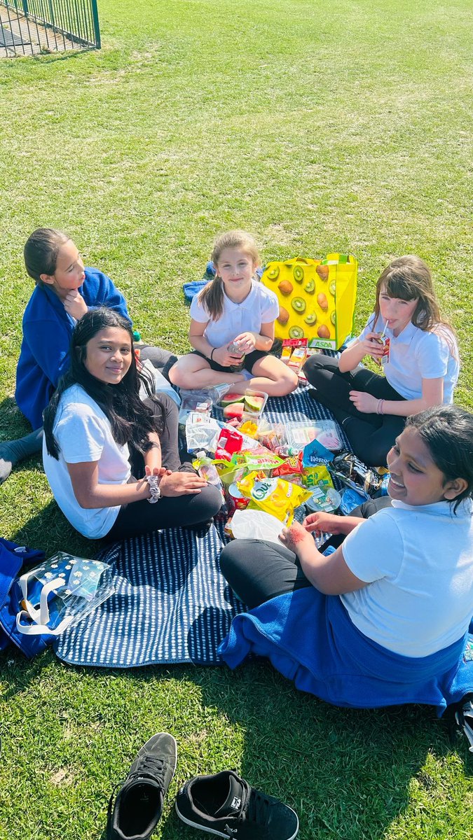 🌞⚽️ Picnic &amp; Football Fun! 🧺⚽️

Today, some of our children enjoyed a lovely picnic and football treat in the sunshine! It was a well-deserved reward for their hard work and brilliant behaviour.

Lots of smiles, laughter, and teamwork on display.