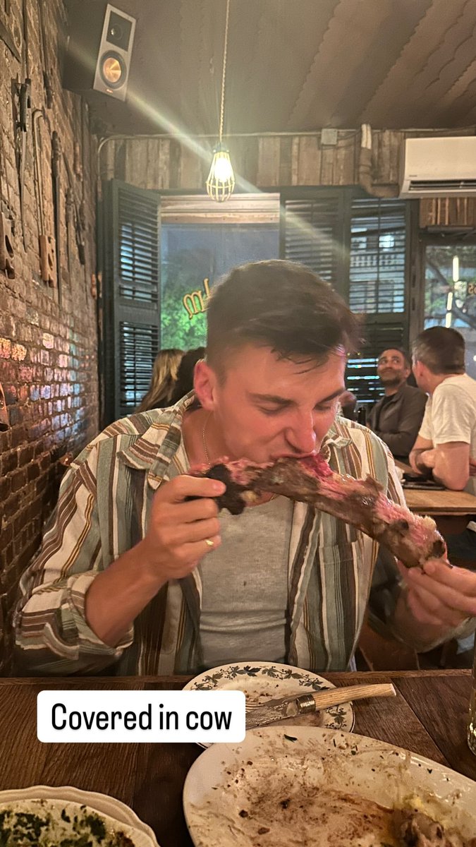 SabrinaFirework's tweet image. 🥩 date with this one.