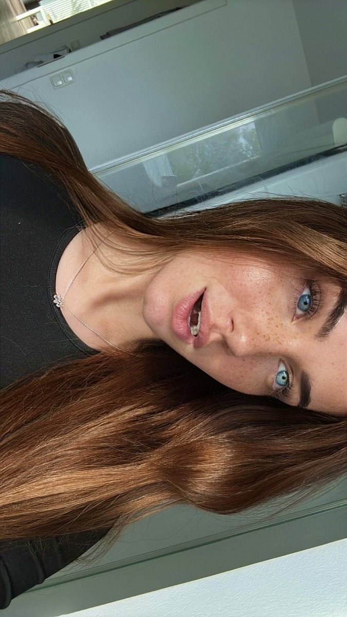 So act that’s kinda my natural hair colour…🍊