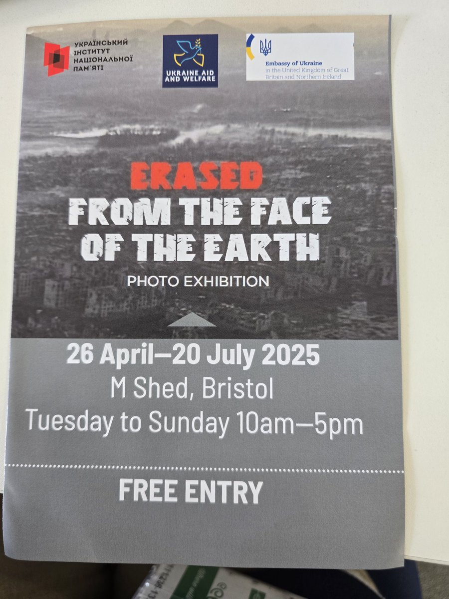 💙💛
<a href="/mshedbristol/">M Shed</a>, wonderful to see Mshed host this exhibition.