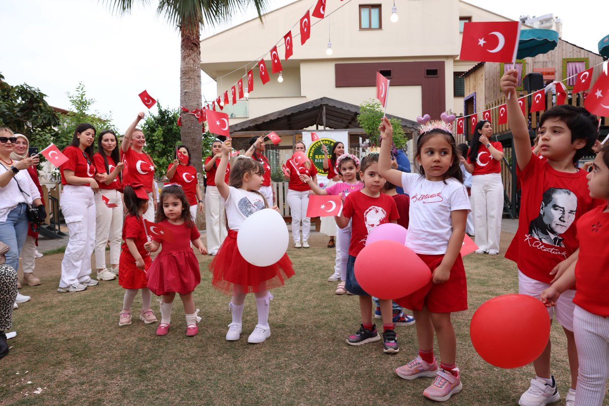 23 Nisan Ulusal Egemenlik ve Çocuk Bayramımız 🇹🇷❤️