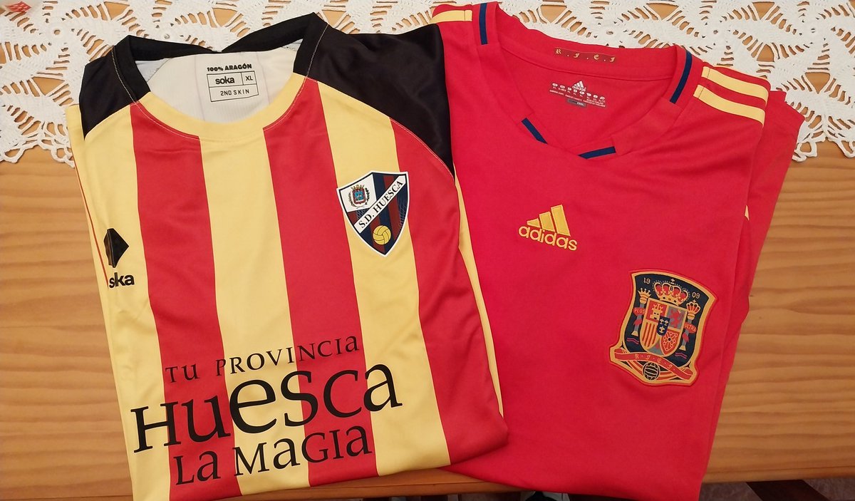 Vaya dos joyas me acaban de llegar. 
Territorio como identidad.