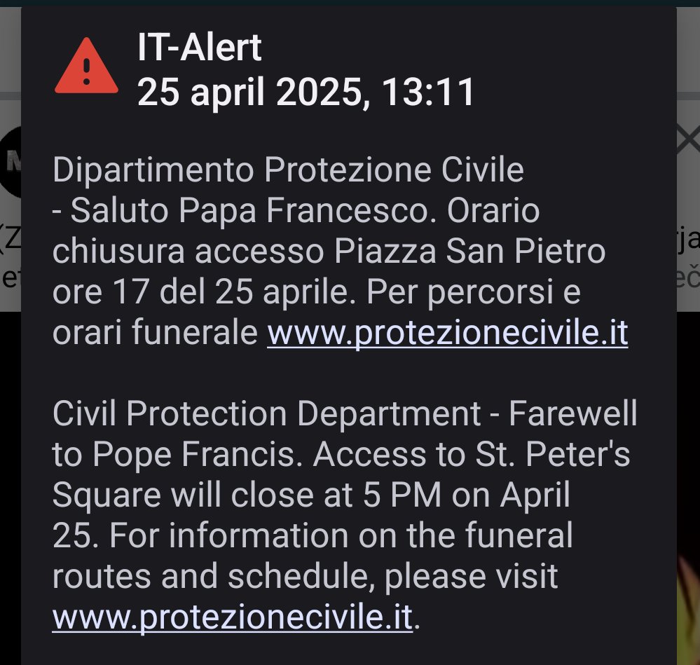 ⚠️⚠️⚠️ Sirena javnega obveščanja v Vatikanu! Hkrati smo vsi na trgu sv. Petra  prejeli spodnja sporočila na mobilne telefone. Gre zgolj za obvestilo, da se trg popoldne popolnoma zapira. <a href="/24UR/">24UR</a> <a href="/24ur_com/">24ur.com</a>