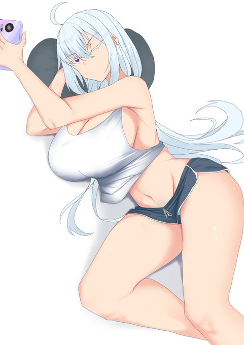 部屋着だらけ
フラム📱 