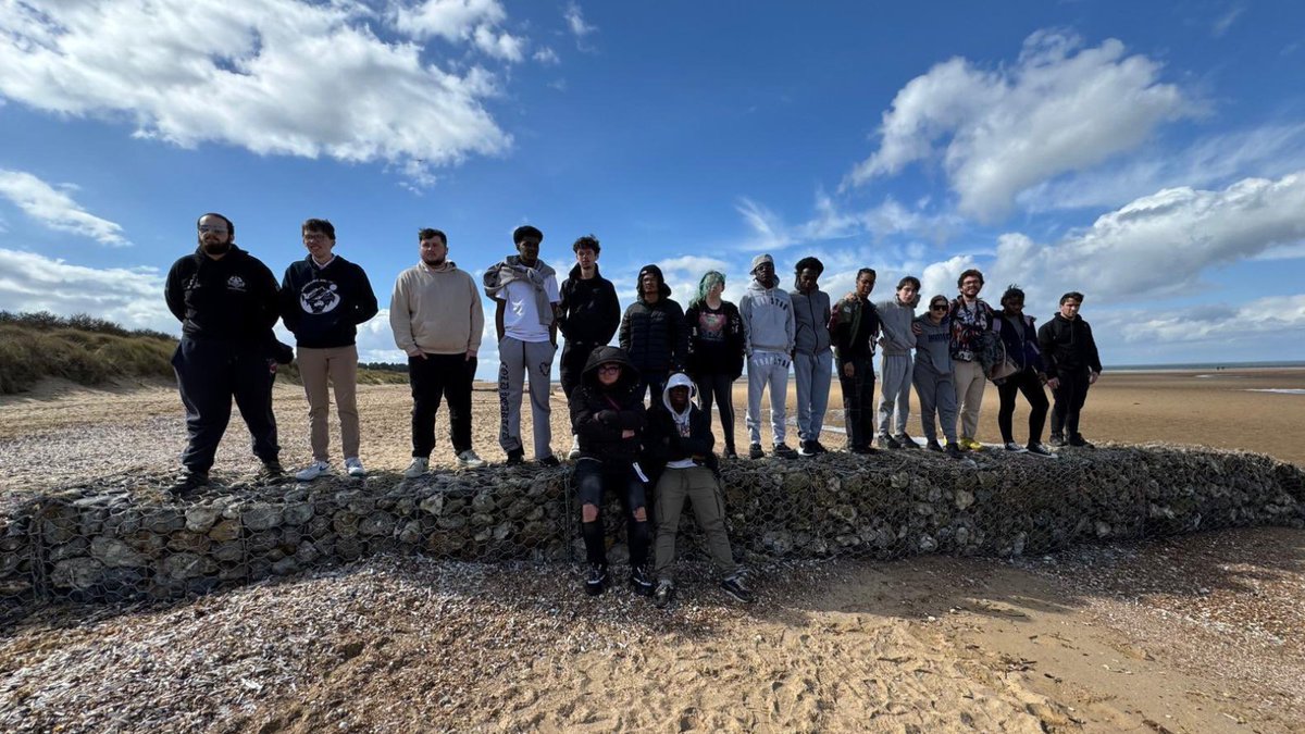 The Duke of Edinburgh’s Award tweet media