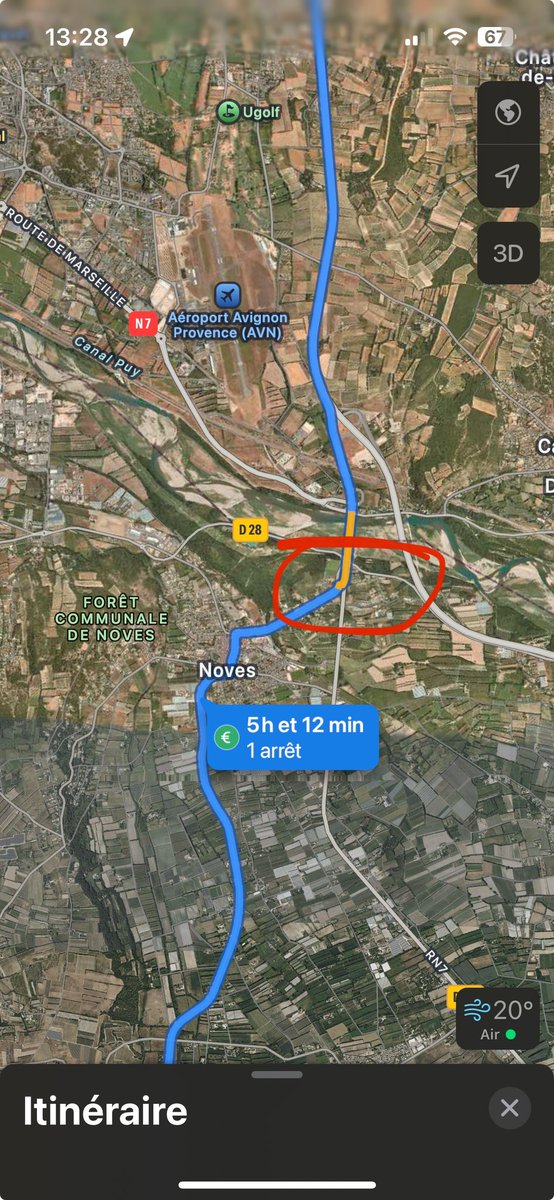 Mini_Jll's tweet photo. @samoriartyy @vNoyaa Il nous fais sortir ici le GPS https://t.co/rolXuv5OQ1