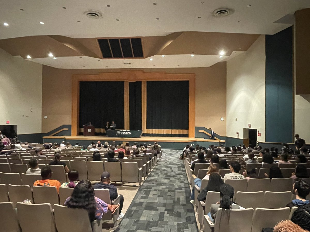 Principal Fatout (@flanaganhigh1) on Twitter photo Our Flanagan Community is so proud of our underclass students as our scholars were recognized during Underclass Awards. Congratulations Falcon scholars!!! <a href="/browardschools/">Broward Schools</a> Our Flanagan Community is so proud of our underclass students as our scholars were recognized during Underclass Awards. Congratulations Falcon scholars!!! <a href="/browardschools/">Broward Schools</a>