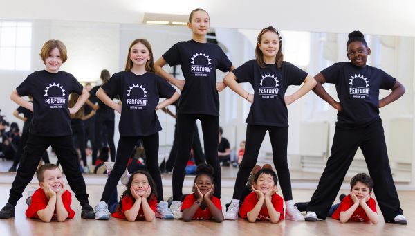 Families Chiltern Magazine (@familieschilter) on Twitter photo 🌟<a href="/PerformUK/">Perform UK</a> Drama, Dance and Singing Classes🌟
Confidence-building drama classes for 4-7’s and 7-12’s at multiple Bucks locations. A fun blend of drama, dance, and singing to build confidence, communication, focus, and coordination. 😍Book a FREE class now! 🌟<a href="/PerformUK/">Perform UK</a> Drama, Dance and Singing Classes🌟
Confidence-building drama classes for 4-7’s and 7-12’s at multiple Bucks locations. A fun blend of drama, dance, and singing to build confidence, communication, focus, and coordination. 😍Book a FREE class now!