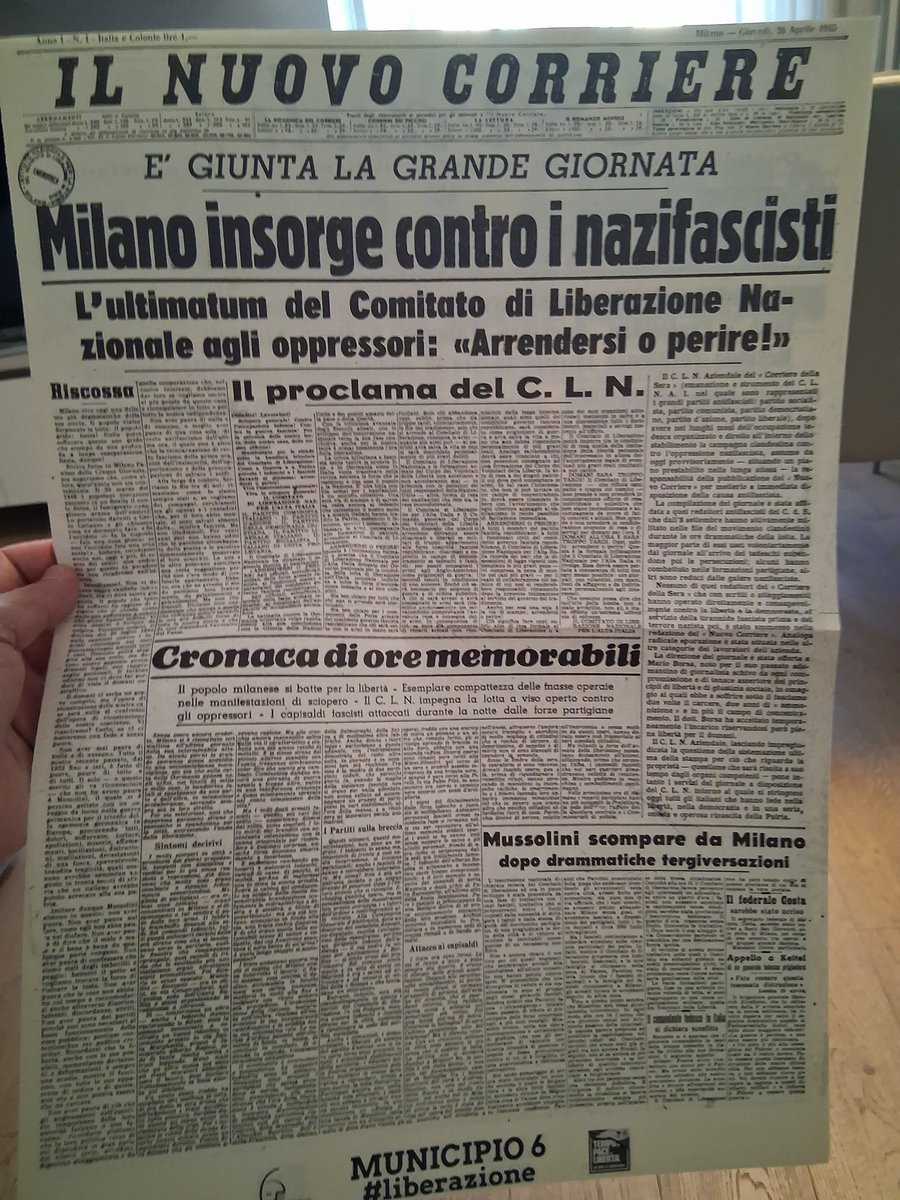 25 de abril de 1945! 
25 de Abril de 1974!
Não passarão!