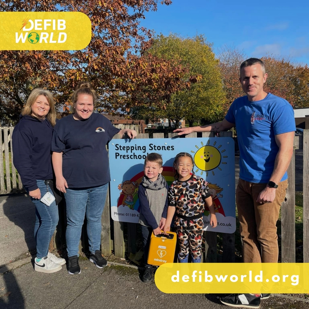 defibworldd's tweet photo. Every school deserves the best in safety and emergency preparedness. 
Explore our guide on why defibrillators are essential for educational institutions and discover where to buy or rent an AED in the UK.  https://t.co/Ivgpdc1tAe
 #AED #UK #Defibworld https://t.co/AwM7AZLYLF