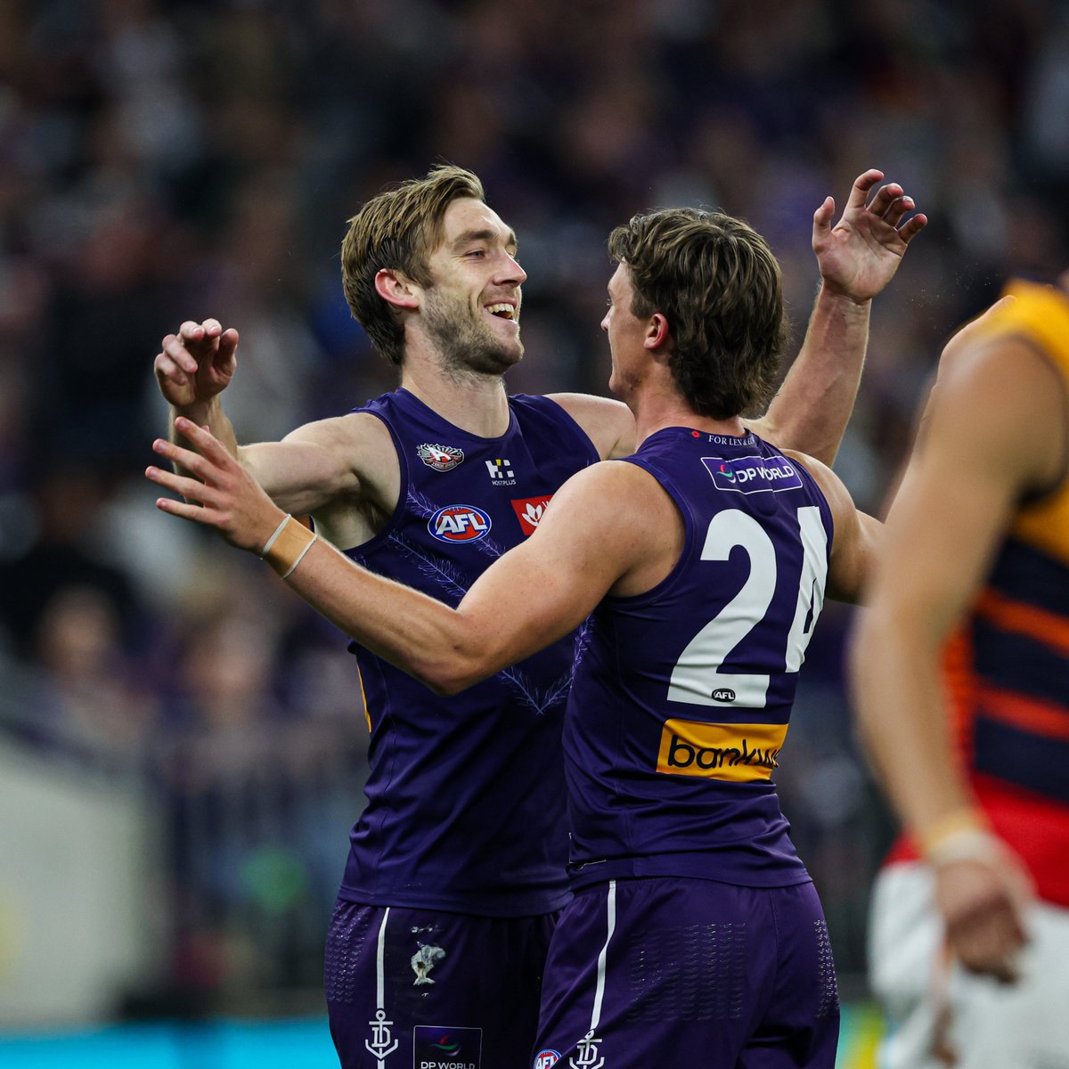 O'Mac 🥰

Switta so unselfish.

⚓️ 60 🐦 34

#foreverfreo #AFLFreoCrows