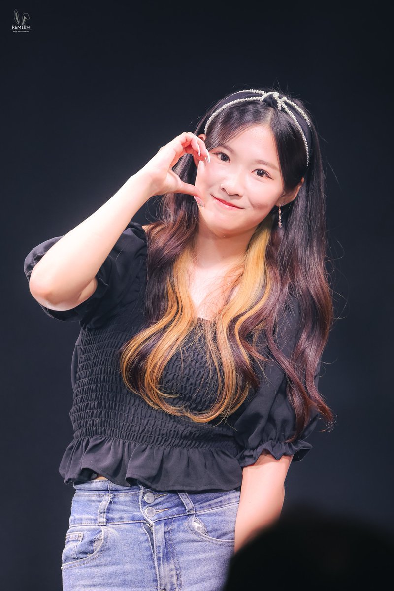 010426com's tweet image. 240721 ♡
{#HappyRemiDay}

오랜 시간이 흘러도,
내 마음은 너에게 머문 채 🤍
사랑은 잊히지 않았고,
믿음은 조용히 자라났어 💜

너의 모든 순간을 멀리서 바라보며,
늘 같은 자리에서 응원해 🩵
다시 만날 날을 기다리며,
생일 축하해, 나의 기적 레미야 💛

#레미 #REMI 
#체리블렛 #CherryBullet