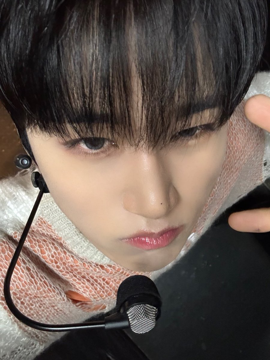 [#준우]
Danke, Köln. Ich liebe dich🇩🇪

#루네이트 #LUN8 #JUN