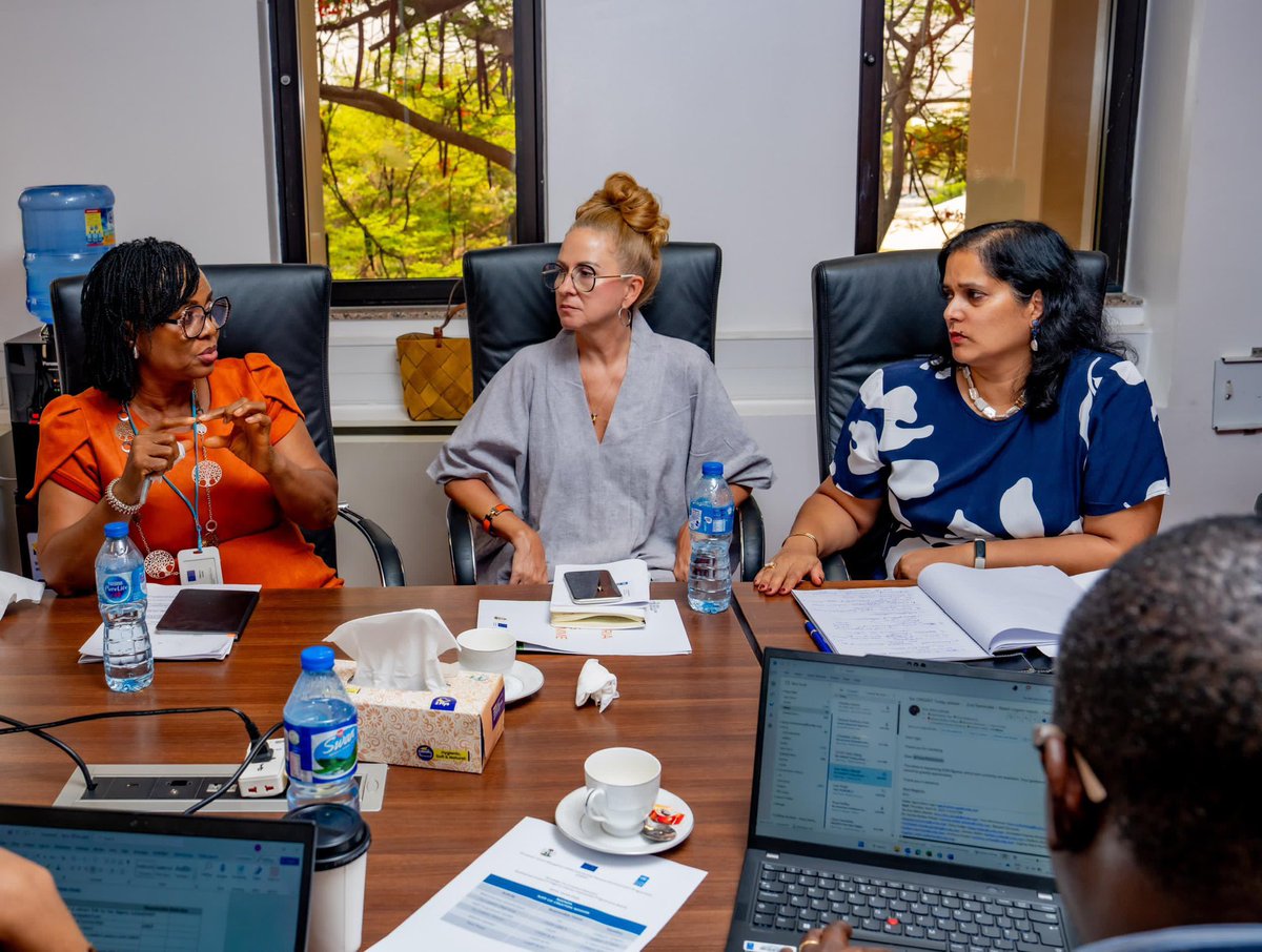 UNDP Nigeria (@undpnigeria) on Twitter photo Great engagement with <a href="/IngaStefanowicz/">Inga Stefanowicz</a> & Patricia from <a href="/EUinNigeria/">EU in Nigeria 🇪🇺🇳🇬</a>
We thanked the #EU for their unwavering support to <a href="/NigeriaJFP/">Nigeria Jubilee Fellows Programme</a>, a program unlocking opportunities for young Nigerians.
Together, we explored forward-looking ideas to expand its reach & deepen its impact. #NJFP Great engagement with <a href="/IngaStefanowicz/">Inga Stefanowicz</a> & Patricia from <a href="/EUinNigeria/">EU in Nigeria 🇪🇺🇳🇬</a>
We thanked the #EU for their unwavering support to <a href="/NigeriaJFP/">Nigeria Jubilee Fellows Programme</a>, a program unlocking opportunities for young Nigerians.
Together, we explored forward-looking ideas to expand its reach & deepen its impact. #NJFP