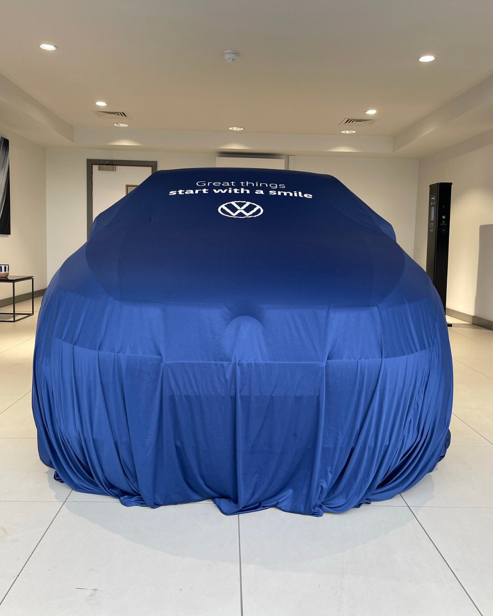 Great things start with a smile 😃

What model of VW is waiting for handover?

Put your guesses in the comments!

#VW #Volkswagen #Handover