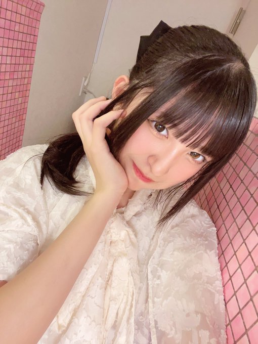 秋月莉緒のTwitter画像24