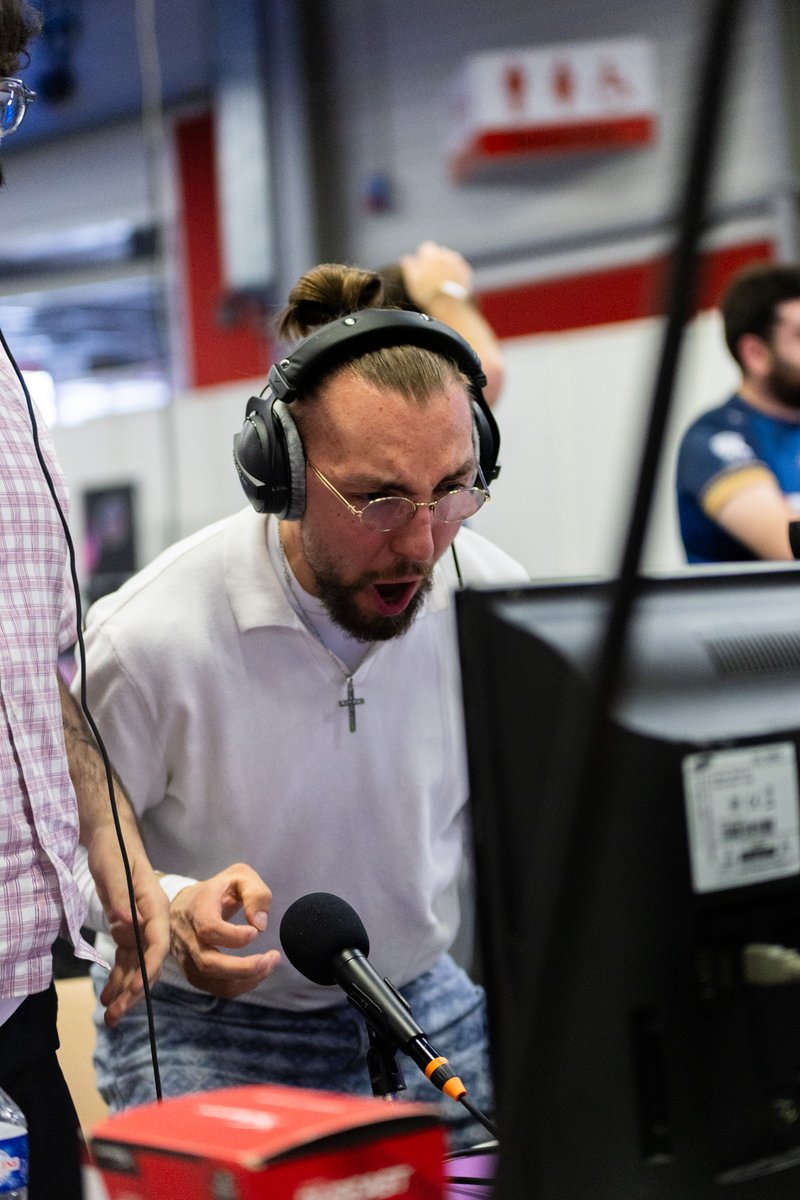 Antic ESC tweet media