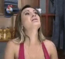 NenusSilva's tweet photo. É muito ruim pensar que desistir da área em que estou implica em jogar um diploma fora  (talvez por isso ainda insisto nessa merda) https://t.co/o15yPSrmdC