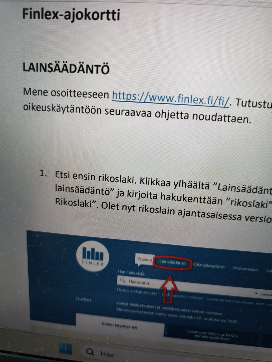 Jaaha, seuraavaksi Finlex-ajokorttia. Turun avoimen oikeustieteen johdantokurssin viimeisiä osioita, saa samalla tämänkin hiljalleen pakettiin.