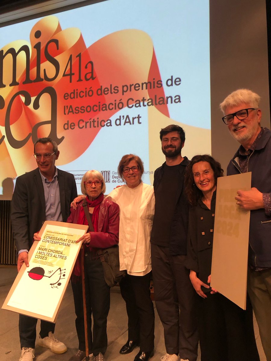 MAMT (@mamtarragona) on Twitter photo Avui celebrem amb orgull que hem rebut el 41 Premi de l'Associació Catalana De Crítica D'art - ACCA al Comissariat d'Art Contemporani per l'exposició "Mari Chordà... i moltes altres coses", comissariada per Teresa Grandas i coproduïda amb el <a href="/MACBA_Barcelona/">MACBA | Museu | BCN</a>. Avui celebrem amb orgull que hem rebut el 41 Premi de l'Associació Catalana De Crítica D'art - ACCA al Comissariat d'Art Contemporani per l'exposició "Mari Chordà... i moltes altres coses", comissariada per Teresa Grandas i coproduïda amb el <a href="/MACBA_Barcelona/">MACBA | Museu | BCN</a>.