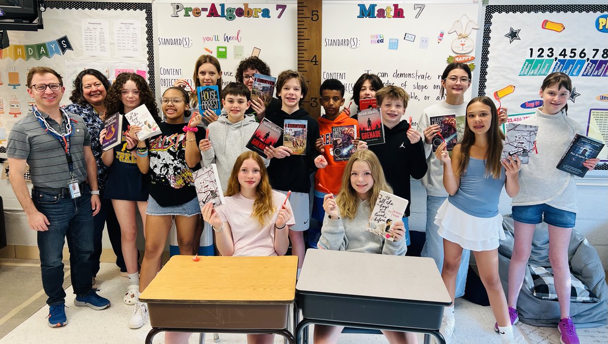 BoykinBryan's tweet photo. Congratulations to Mr. Bruno’s TA for winning the “March Madness Book Tournament”. #BeConsistent #Cutthenet #WnEverything @WMS_WolfPack @APSVirginia @wmspta_wolves @APSVaSchoolBd https://t.co/Vc8wRhhcDW