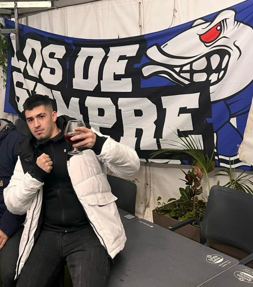 Hoy te despedimos, Esteban, con el corazón lleno de dolor, pero también de gratitud por haber compartido tu vida con nosotros.
Vuela alto hermano.