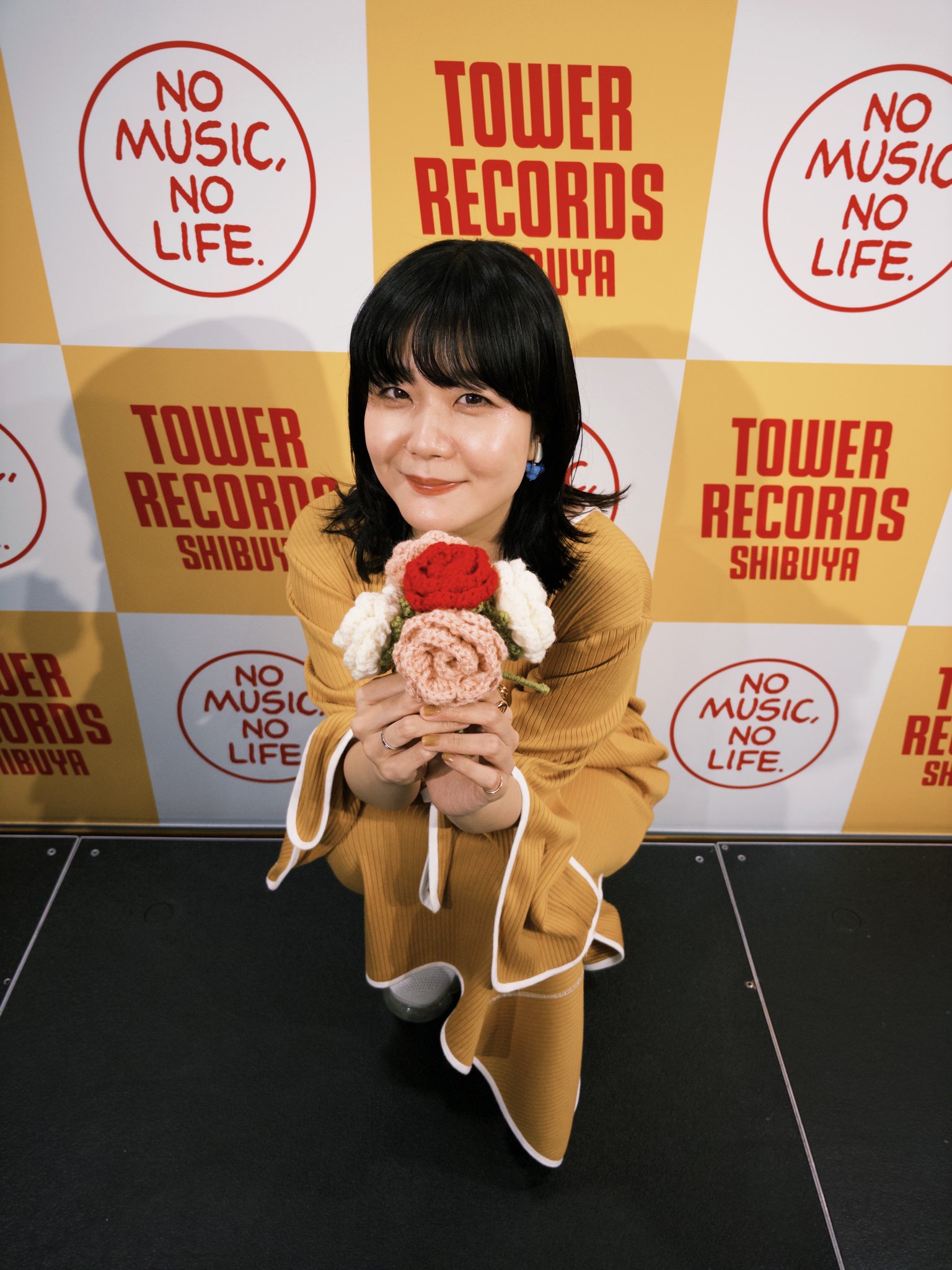 吉澤嘉代子 | 【ANNIVERSARY GOODS】 ✴︎旅に出るアクスタ 10