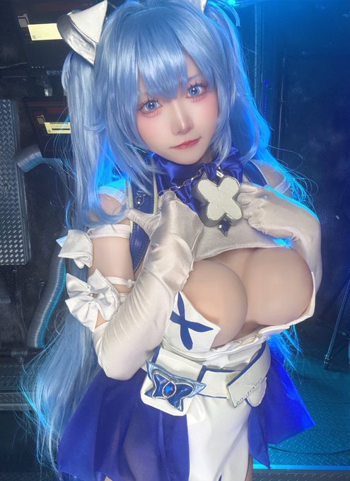 Twitterのコスプレ画像6