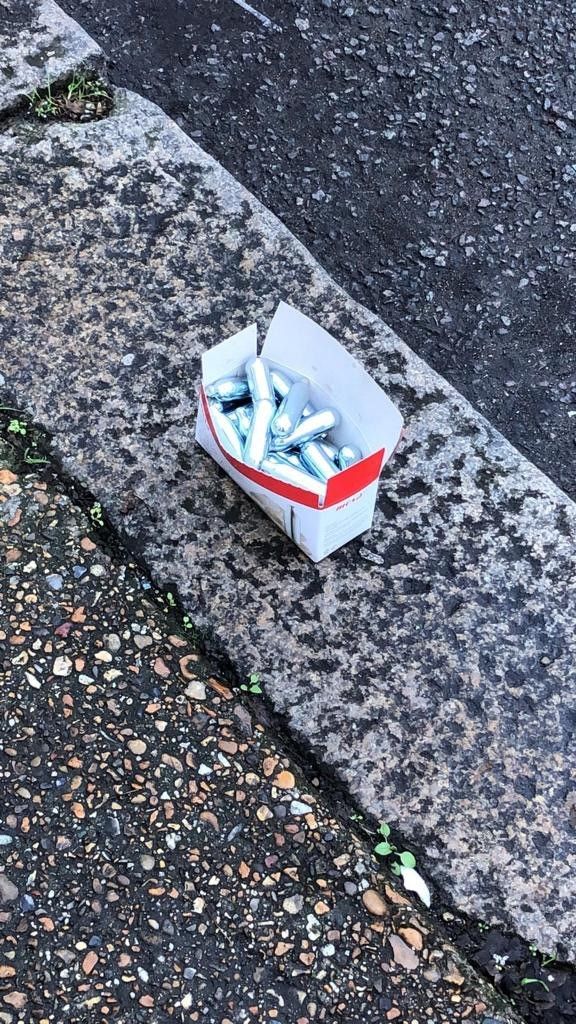 Have you ever seen these little gray canisters lying about the street? Often used for #LaughingGas, users can experience long-term effects. Join our next #BigQuestionLecture 'Nitrous Oxide: What's the Harm?' to find out more buff.ly/ZL4nOrX