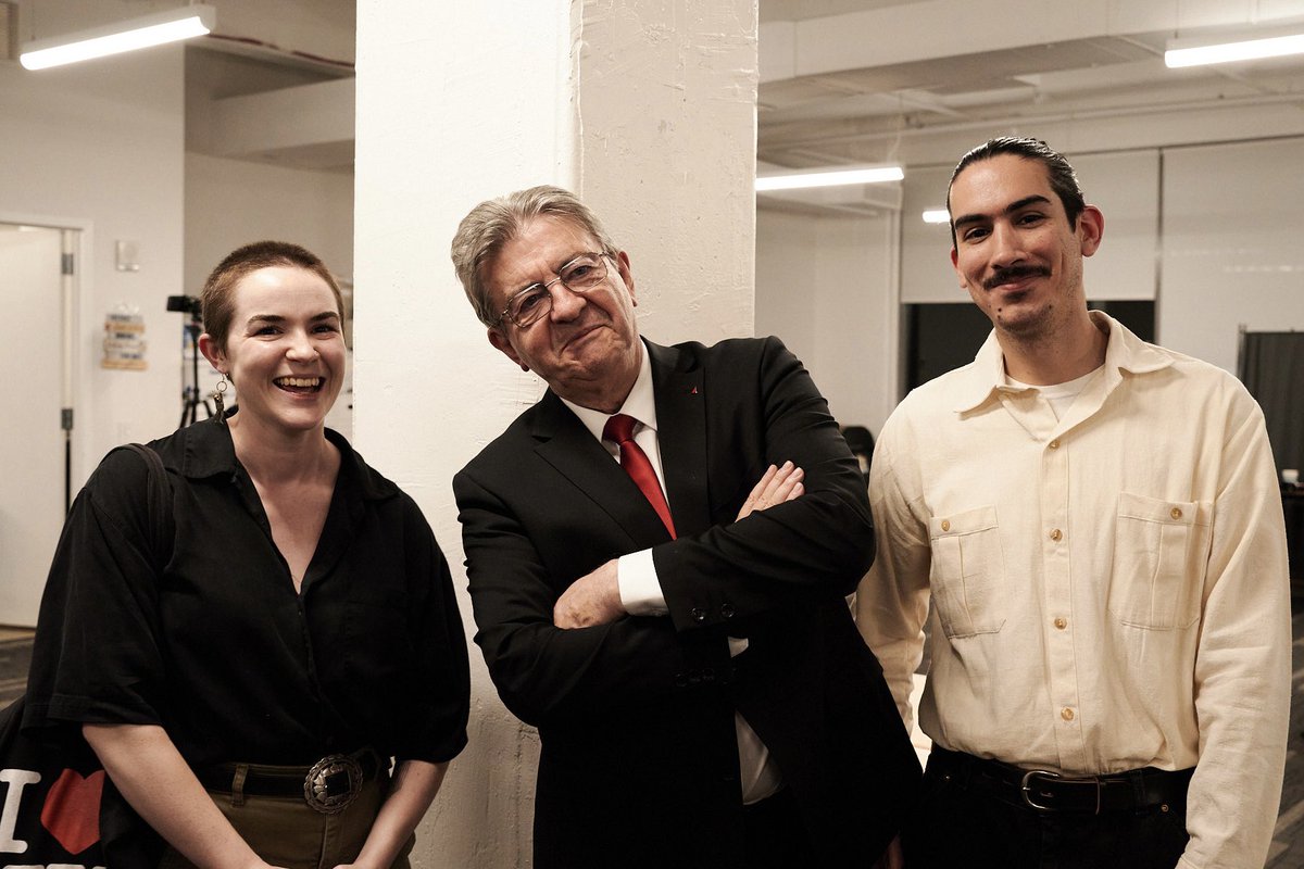We were honored to host Jean Luc Mélenchon this week, building on the special relationship between DSA and La France Insoumise.

This week’s event was about our collective task to build the left and fight the right, which is more urgent than ever.