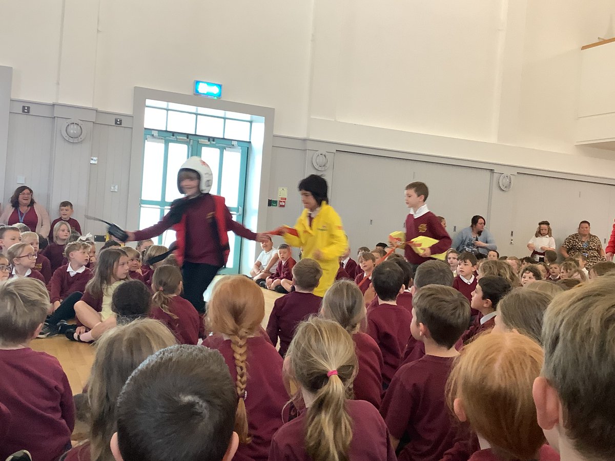 Thank you, <a href="/RNLI/">RNLI</a>! This morning, the whole school attended a very important assembly. We learned lots of useful beach safety tips.🏄🏽‍♀️