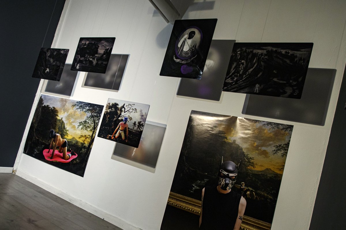 Quelques vues de l'exposition Tom de Pekin qui est programmée jusqu'au samedi 3 mai 2025 inclus !
Photo-report complet 👉 tinyurl.com/yv3afwa6
#tomdepekin #queer #artcontemporain