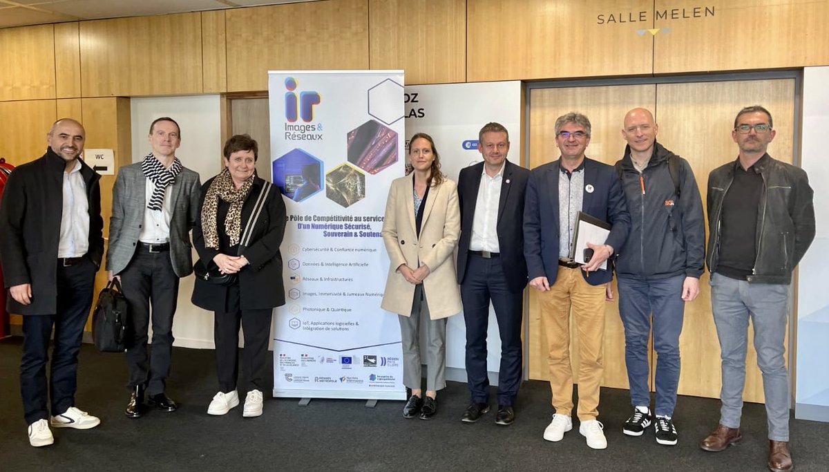 🤝 Dans le cadre d’un déplacement en Bretagne, le directeur de l’Agence, Patrick Aufort, a rencontré plusieurs acteurs de l’écosystème d’#innovation à Lannion :
🔸LUMIBIRD : spécialiste des technologies laser dans les domaines de la photonique et du médical.
🔸<a href="/exail_/">exail</a> , expert en