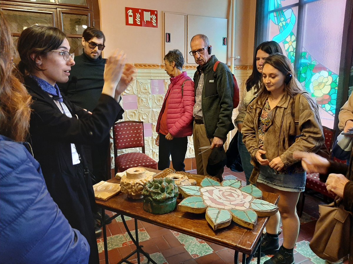 sapienscat's tweet photo. 🌸Avui, la redacció de #Sàpiens hem fet la visita 'Essència Palau', un passeig sensorial per conèixer els elements naturals del @palaumusicacat a través dels sentits. Ens hi han acompanyat els #subscriptors que van guanyar un sorteig!
🗞Us ho explicarem pròximament a la revista. https://t.co/aPJRjNRW3A