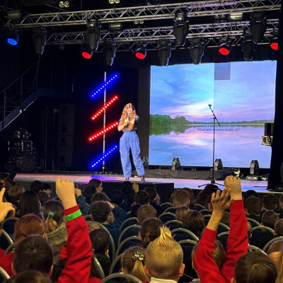 ChildrensBkShow's tweet image. 📣 Bookings for our autumn programme open ONE WEEK today! We have an awesome line up for you this year, featuring some exceptional authors and illustrators. Take a sneak peek on our website and get ready to book next Friday 2 May 👉 bit.ly/4jtCtEi #TheChildrensBookshow