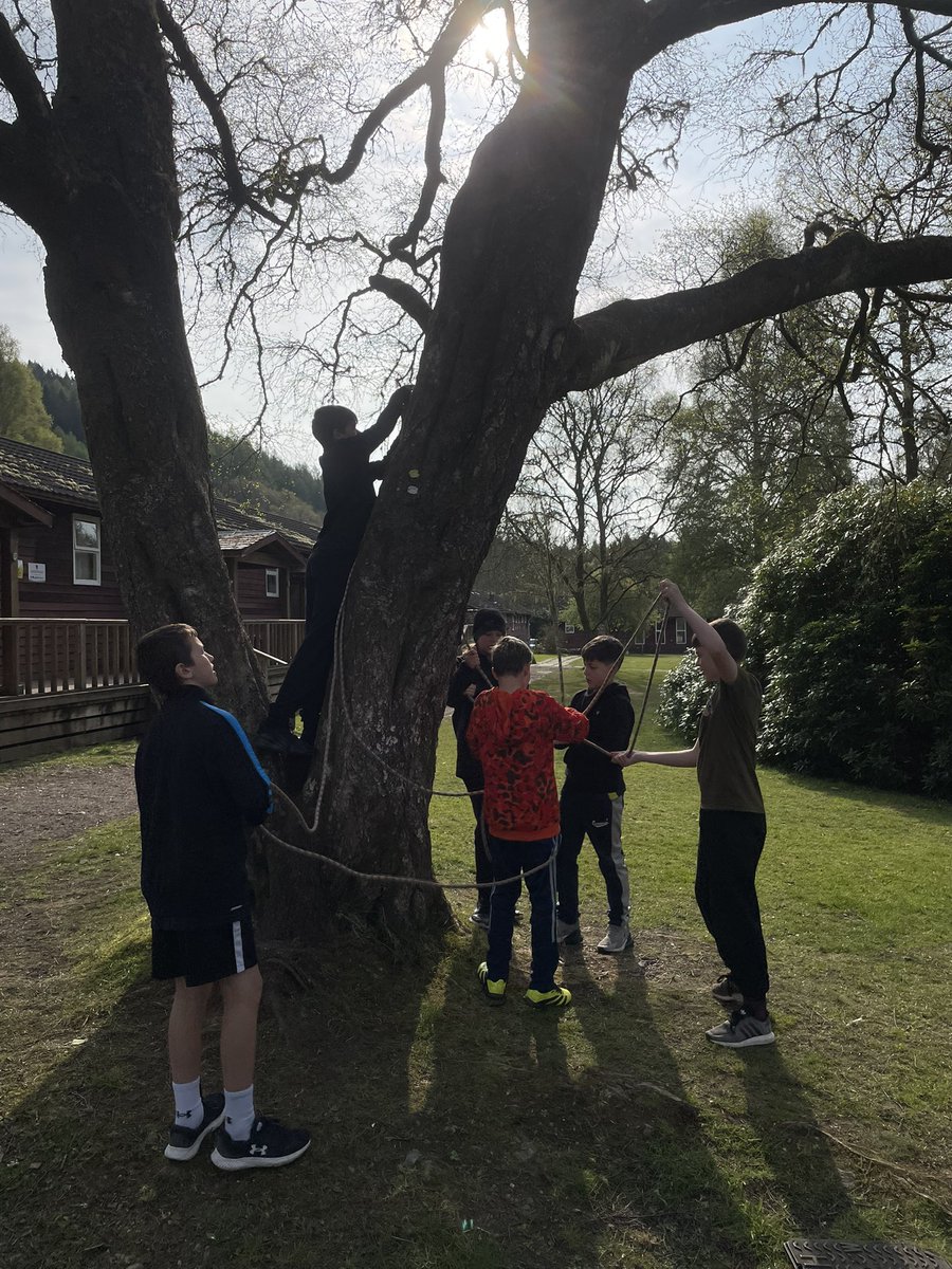 Miss Waddington and P7 tweet media