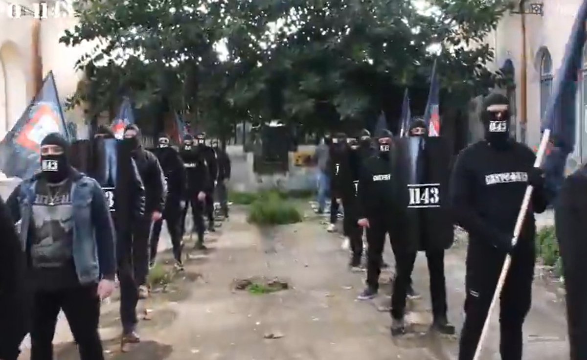 No dia da Liberdade importa lembrar que há grupos extremistas radicalizados a ameaçar a nossa segurança e democracia. Sentem-se amparados pela polícia e demais autoridades. É tempo de acordar para estes grupos terroristas que se instalaram na nossa sociedade.