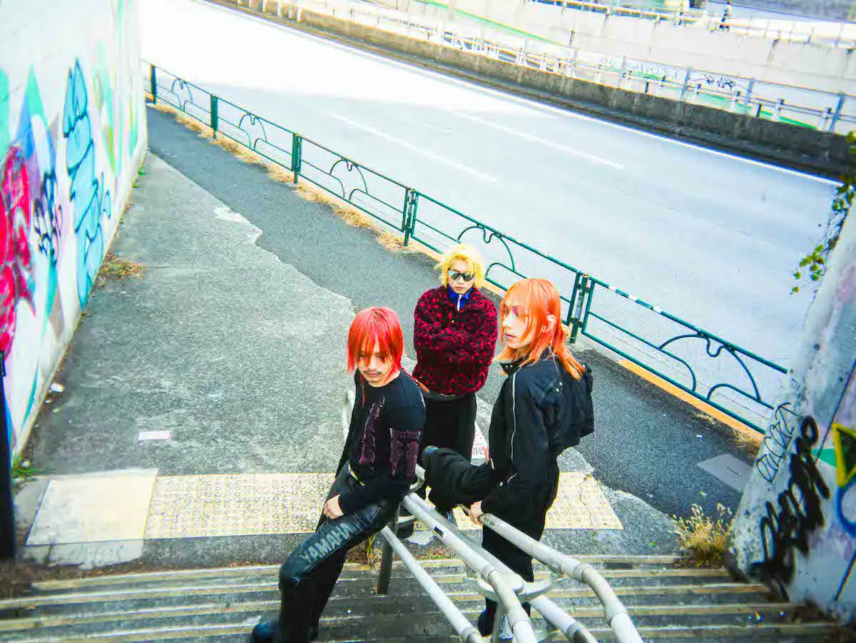 Real Soundで1stEP『The Oath』をリリースした、Gliiicoにインタビューしました。<a href="/gliiicogliiico/">Gliiico</a> <a href="/realsoundjp/">Real Sound（リアルサウンド）</a> realsound.jp/2025/04/post-1…