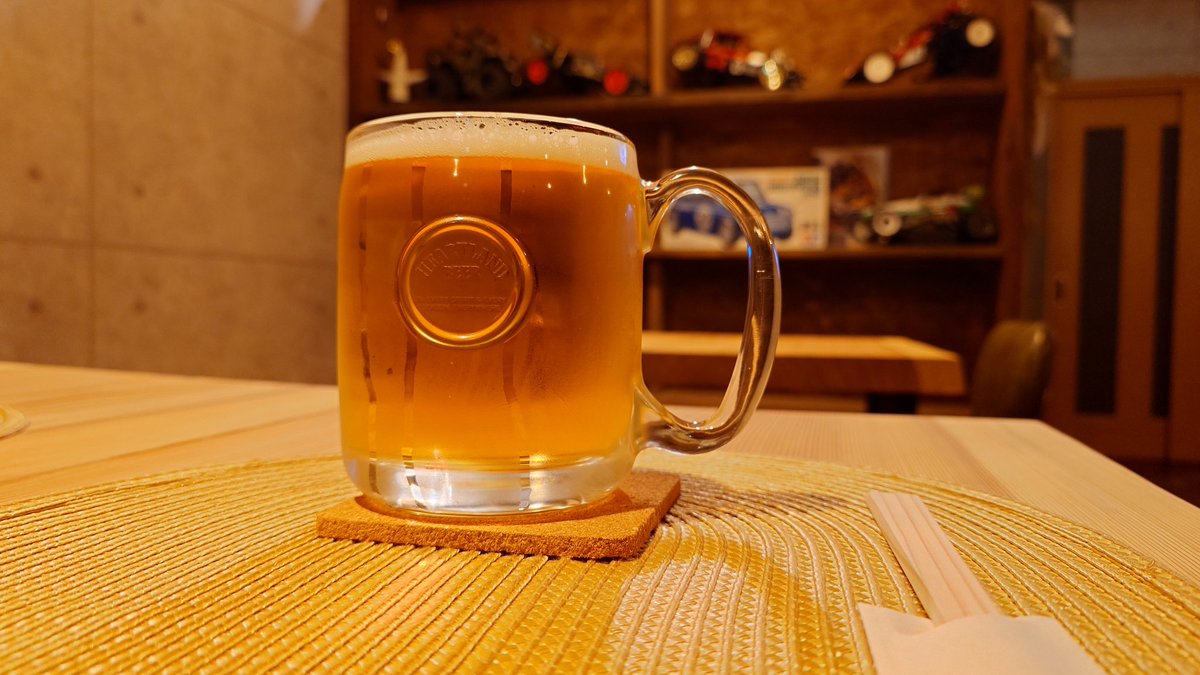SuzukiRC1's tweet photo. 何かオシャレなお店にやってきました
#ICORA https://t.co/BLXNO7FU6w