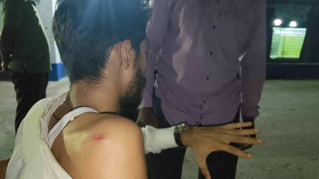 Trinamool jihadists launched deadly attacks on (ABVP State Secretary) @<a href="/AnirudhaSarka17/">Anirudha Sarkar</a>

Trinamol equal to terrorist
