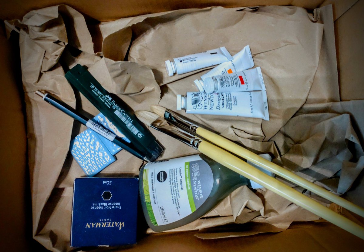 Chainsaw_McGinn's tweet photo. Art supplies delivery day. My weekend is sorted. Particularly excited about my fountain pen ink and my 3.15mm clutch pencil. #art #cassart #artmaterials #newpencilday https://t.co/XfjD7c5uuC