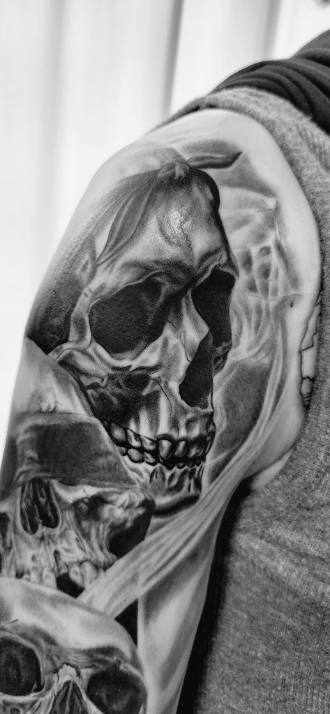 jrutd12's tweet photo. 💉🎨 https://t.co/YsZOgdb7fX