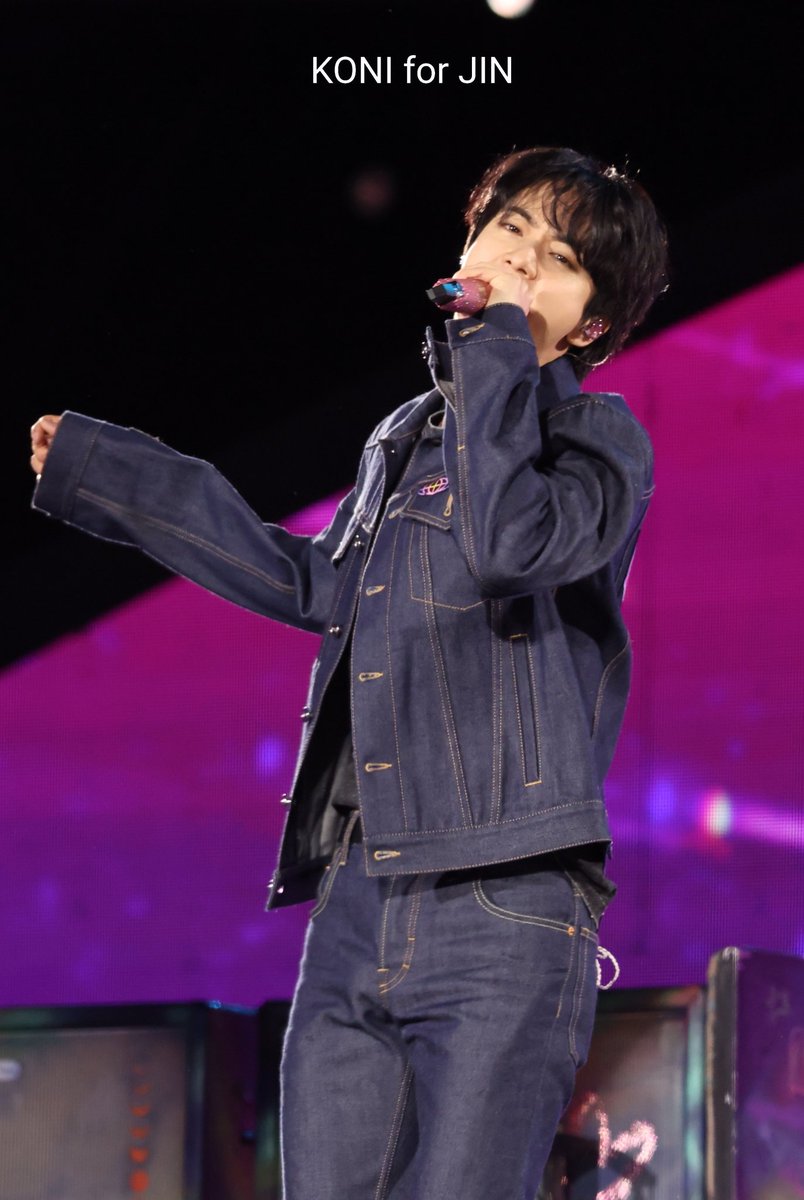 50425 ColdplaySeoul  preview

자켓에 손 폭닥 숨겨지는 이 기요운 남성을 어쩔😍💦

JIN IS COMING      
ECHO IS COMING 
#Jin_Echo #방탄소년단진 #JIN #진 #ColdplayxJin
<a href="/BTS_twt/">방탄소년단</a>