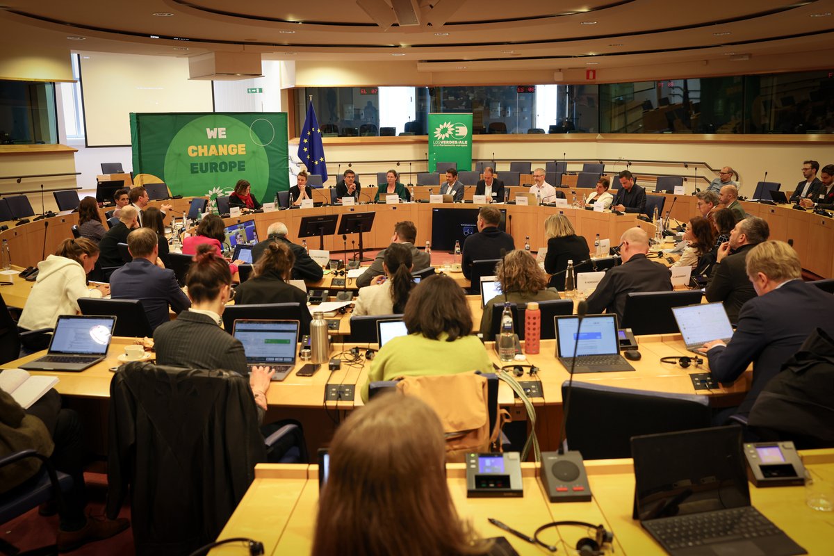 Greens/EFA in the EU Parliament 🌍 (@greensefa) on Twitter photo Today, our co-presidents and MEPs met with national Green leaders from across Europe and EU Commission President <a href="/vonderleyen/">Ursula von der Leyen</a>.
Building bridges and setting common priorities on #climate, #security, and #SocialJustice.
The future is Green, and we’re shaping it together. 💚💪 Today, our co-presidents and MEPs met with national Green leaders from across Europe and EU Commission President <a href="/vonderleyen/">Ursula von der Leyen</a>.
Building bridges and setting common priorities on #climate, #security, and #SocialJustice.
The future is Green, and we’re shaping it together. 💚💪