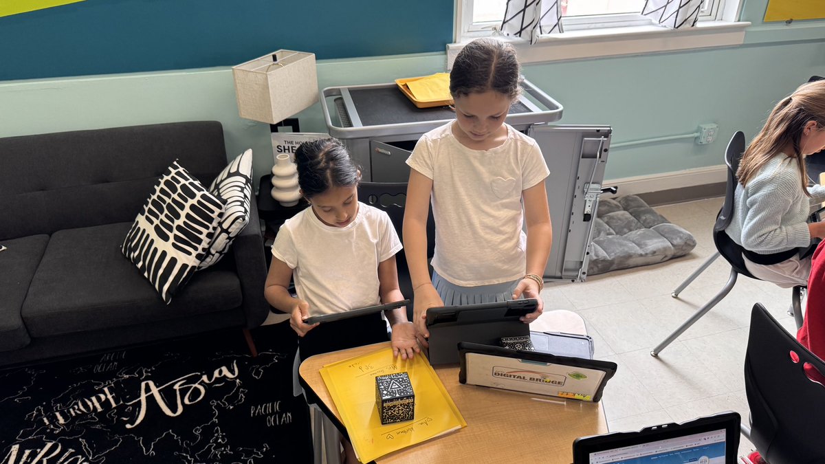 JimTalksTech's tweet image. Well, well, well … Lookee here! Thanks @mergeedu ! The innovation lab @MorrisBrandonES has been a super fun and rewarding project and glad #mergecubes have been part of that! @APSInstructTech @MBPrimaryBooks @Topperville2 @jbland100 @apsitnatasha @apsitjen