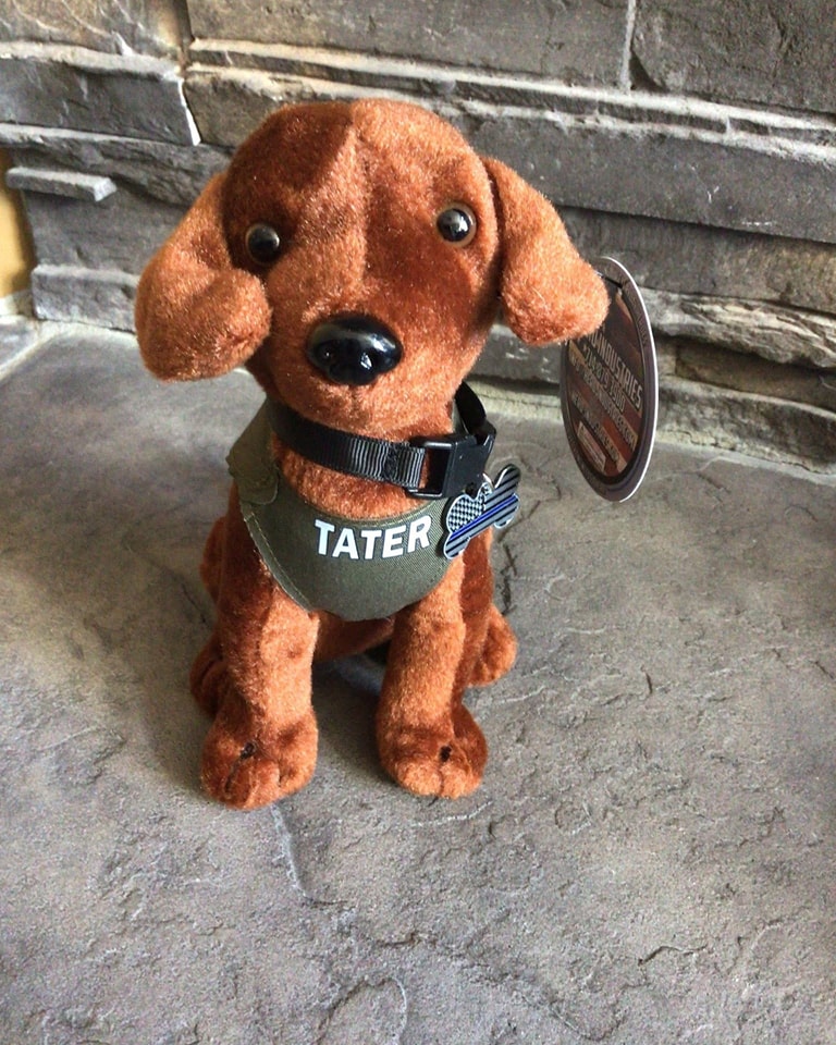 RamseySheriff's tweet image. Want to take one of our K-9s home with you?
Here's your chance!
These cute little stuffed animals are available for $25 at our Patrol Station (1411 Paul Kirkwold Drive in Arden Hills).
All proceeds support our K-9 Unit.