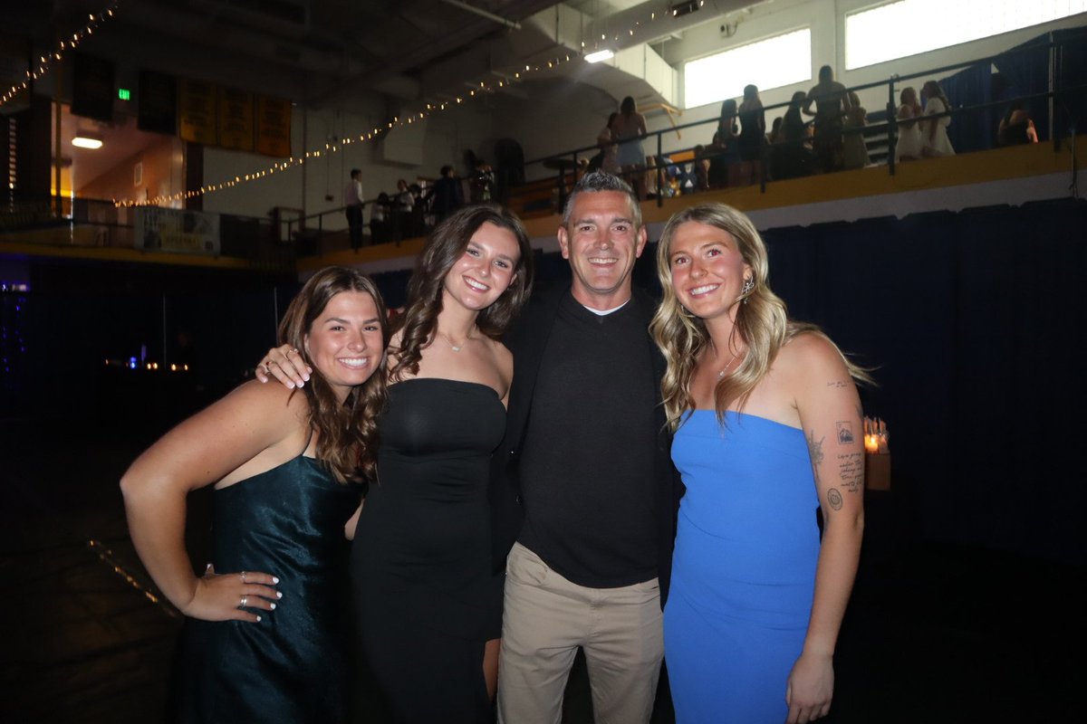 Luke Meadows tweet media