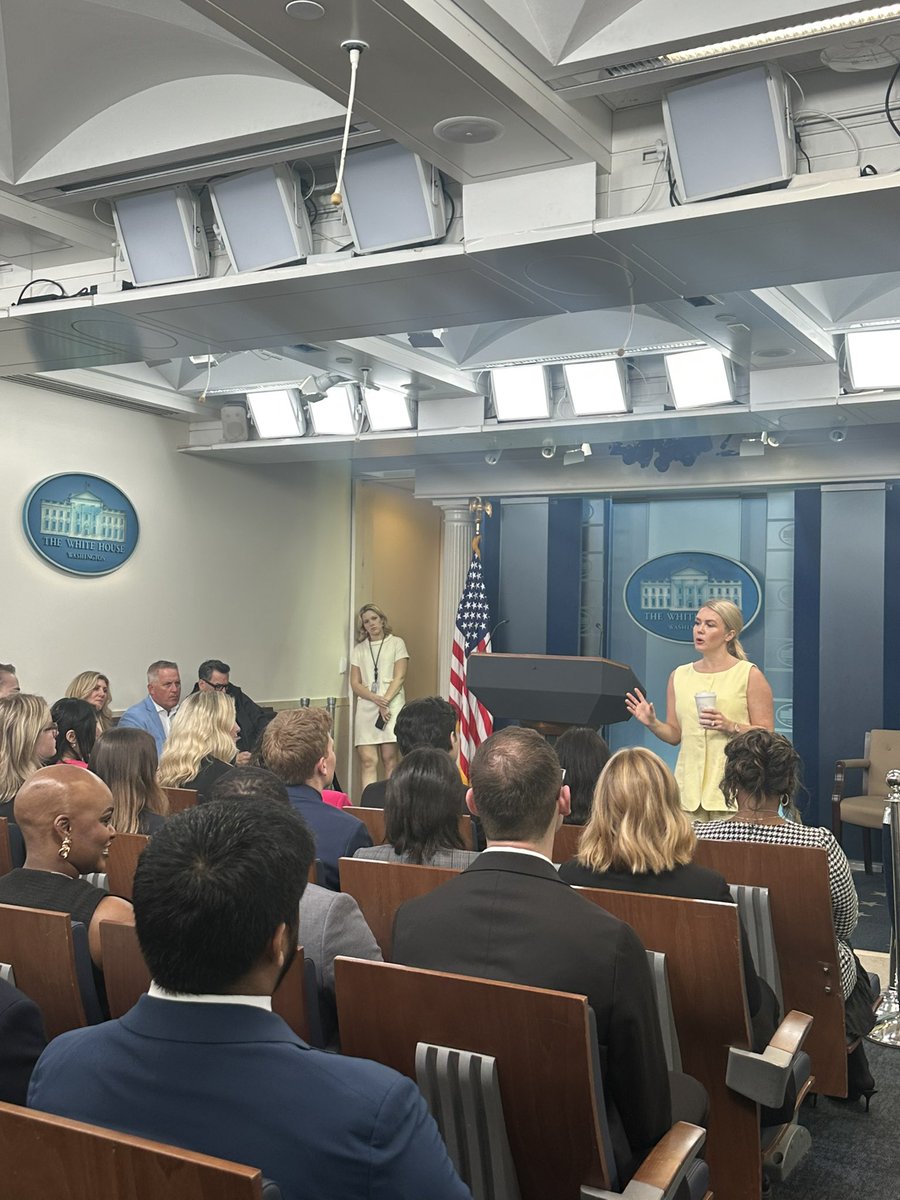 .<a href="/PressSec/">Karoline Leavitt</a> takes questions from the <a href="/whca/">WHCA</a> scholarship winners