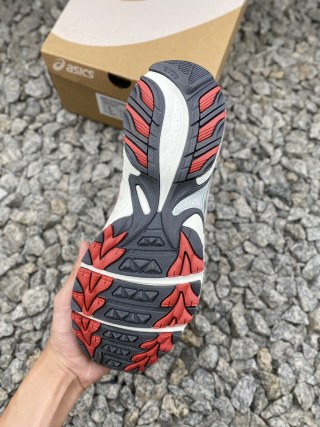 Shoefactory111's tweet photo. "Urban Outdoor functional off-road style".
#Asics #CasualLook #OutdoorVibes #CasualShoes #ShopMenswear #NewInStore https://t.co/mc805fyH6K